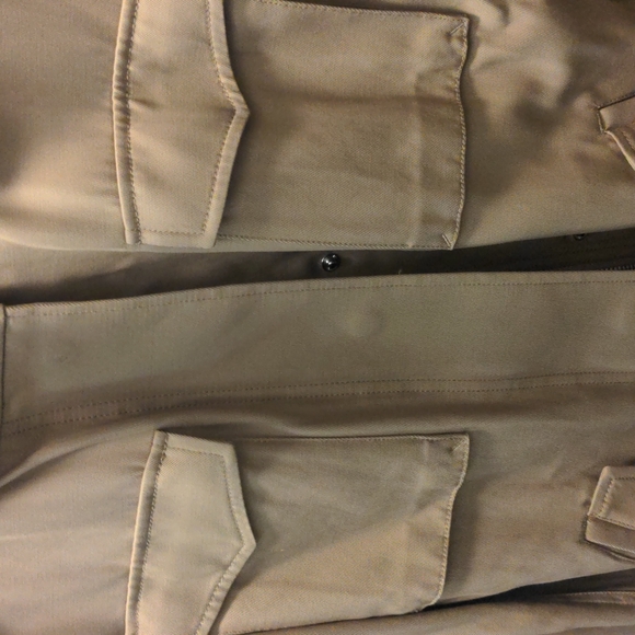 Reiss - Picture 15 of 17